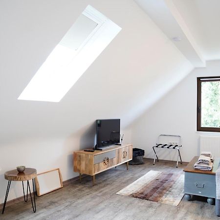 Wellness Am Morgengau Mit Whirlpool Und Sauna Rotterode Exterior photo