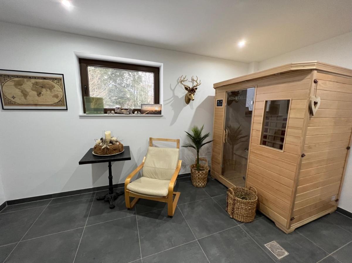 Wellness Am Morgengau Mit Whirlpool Und Sauna Rotterode Exterior photo